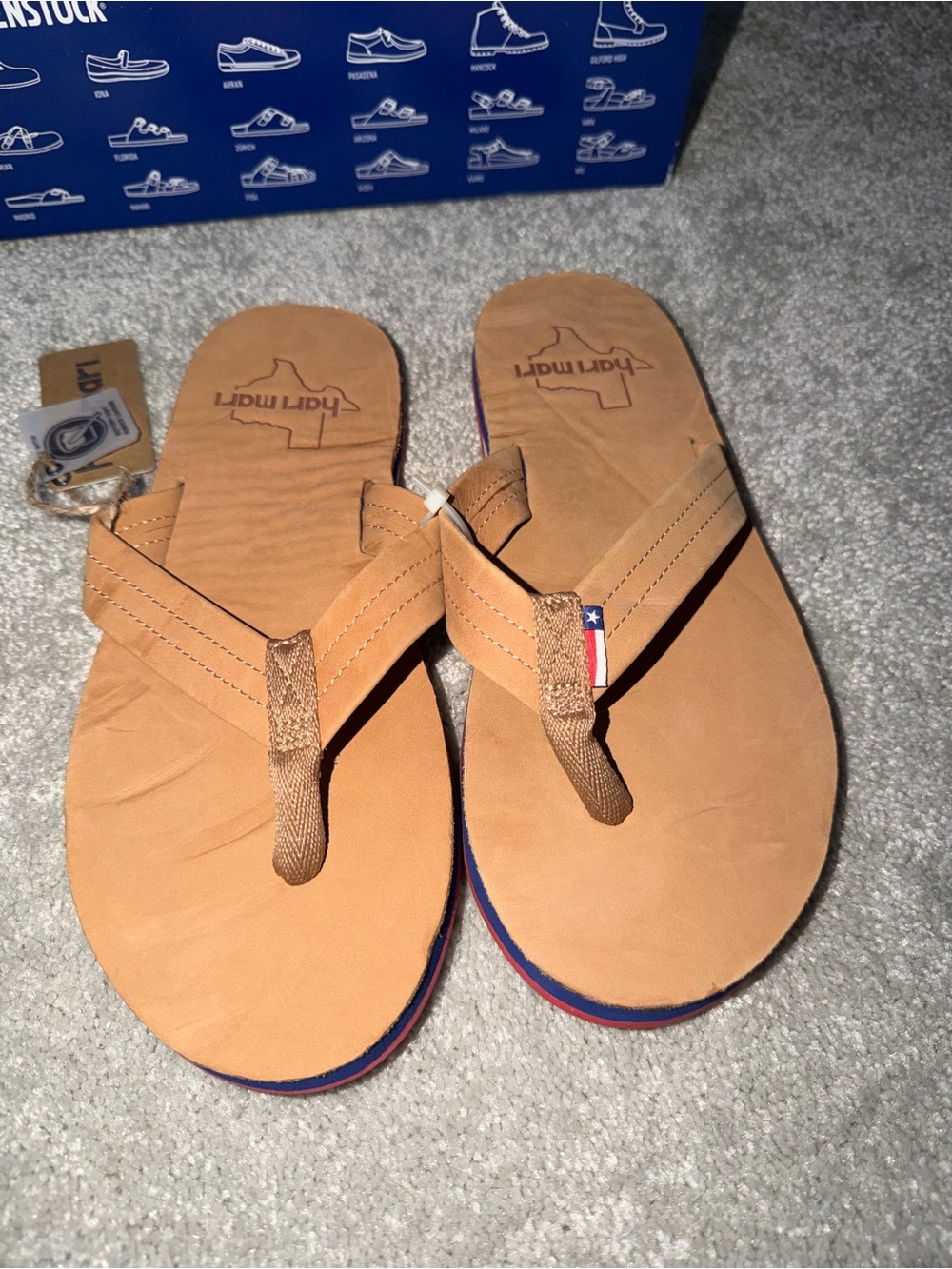 Hari Mari Tan Leather Flip Flops - Men's Casual Sandals TW - Picture 2 of 4
